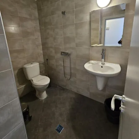 Apartment цветелина